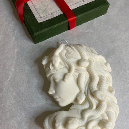 Caja de regalo con vela en forma de Medusa Gorgona